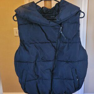 Calvin Klein Medium Black Puffer Vest